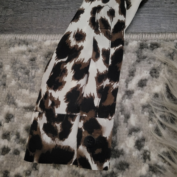 Diane Von Furstenberg DVF Prita Silk Animal Print Long Sleeve Shirtdress Size 0 - Picture 2 of 13